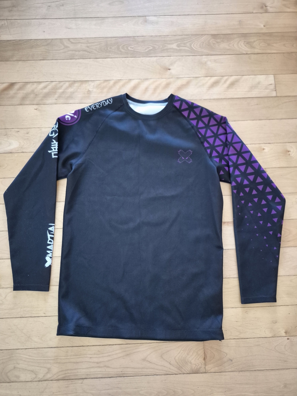Brand New XMartial Black Long Sleeve Rash Guard with Purple Geometric Accent 2XL